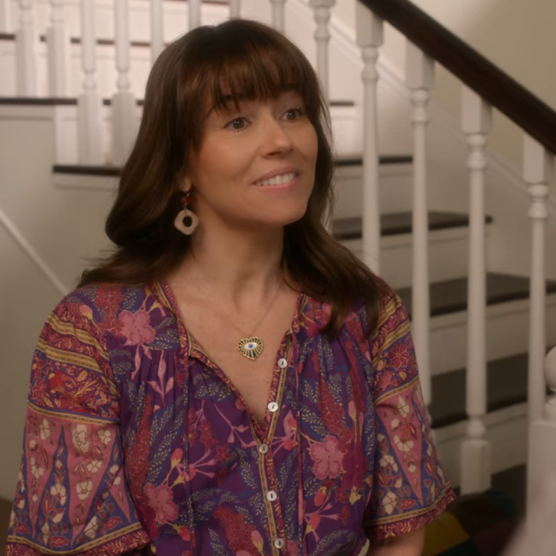 Judy (Linda Cardellini) pink earrings Dead to Me