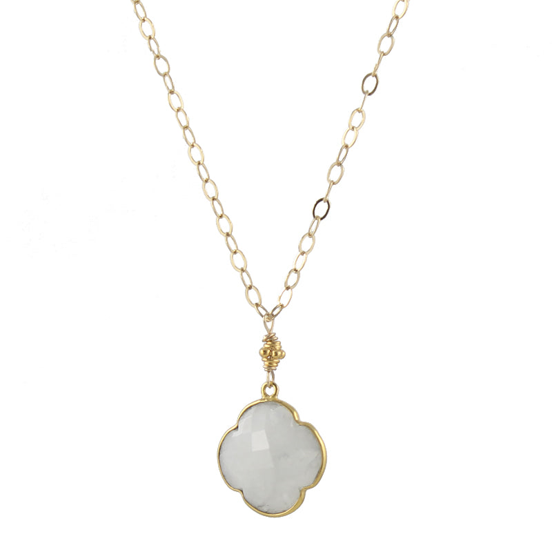 Clover Gemstone Necklace in moonstone
