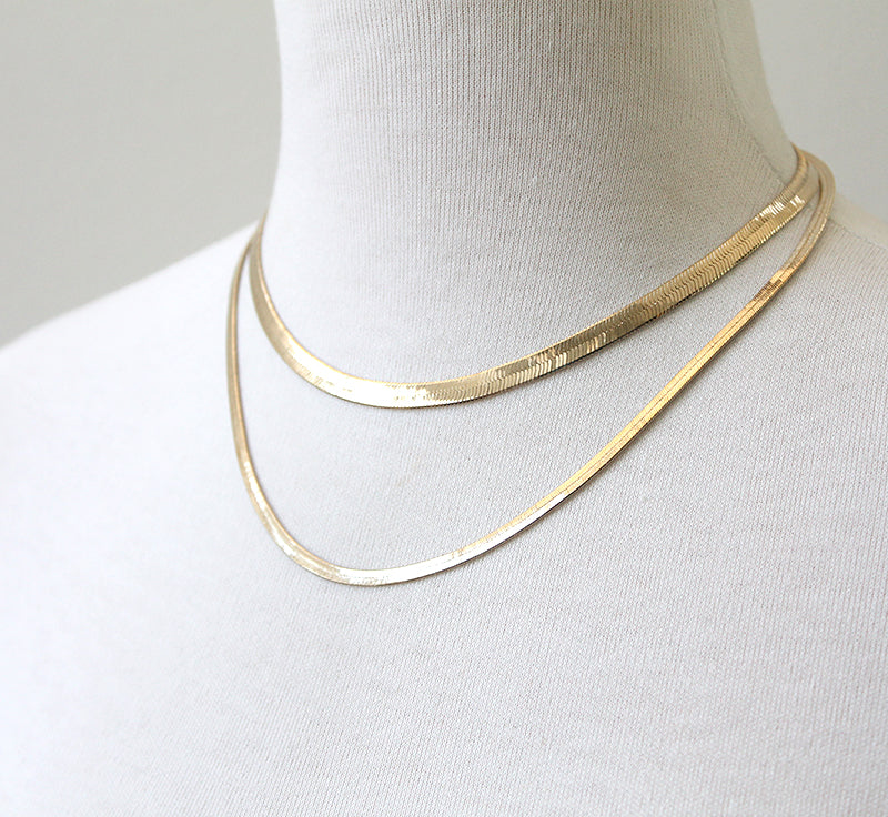 Wide Herringbone Chain gold