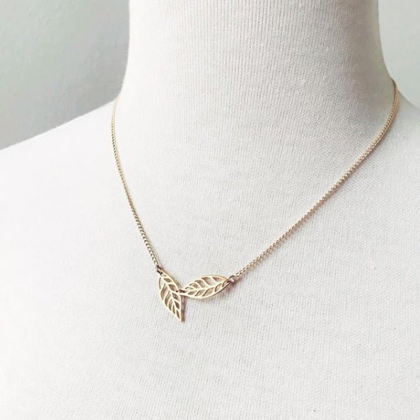 Little Leaf Necklace, gold